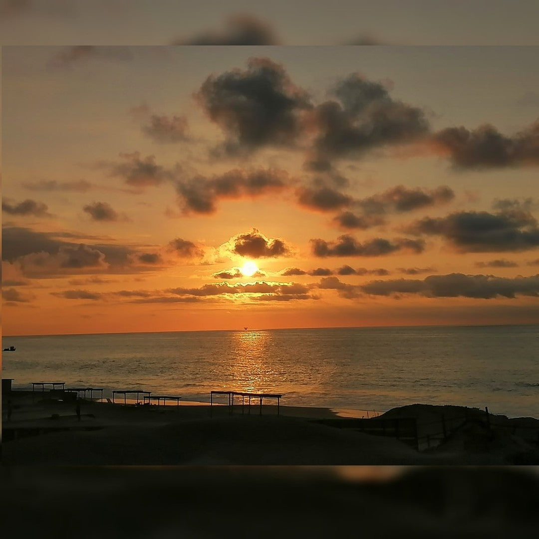 HOTEL DE PLAYA LOS VIENTOS DE VICHAYITO CON PISCINA Y RESTAURANTE VISTA AL MAR