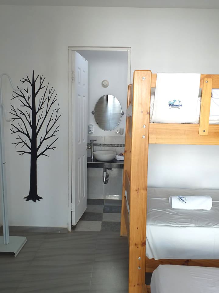 HOTEL DE PLAYA VILLAMOR CON PISCINA Y RESTAURANTE A 2 MINUTOS DEL MAR EN MANCORA