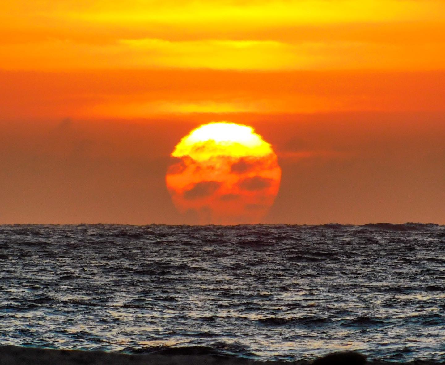 HOTEL DE PLAYA VILLAMOR CON PISCINA Y RESTAURANTE A 2 MINUTOS DEL MAR EN MANCORA