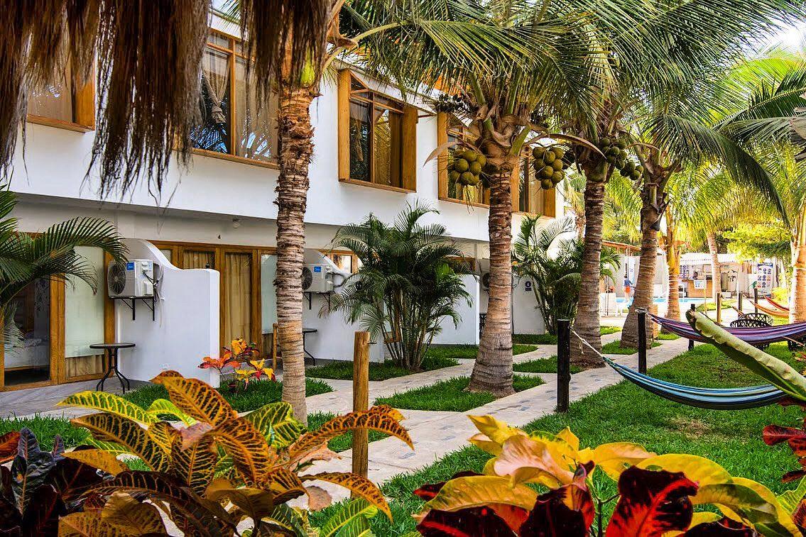 HOTEL DE PLAYA VILLAMOR CON PISCINA Y RESTAURANTE A 2 MINUTOS DEL MAR EN MANCORA