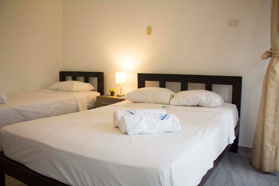 HOTEL DE PLAYA VILLAMOR CON PISCINA Y RESTAURANTE A 2 MINUTOS DEL MAR EN MANCORA