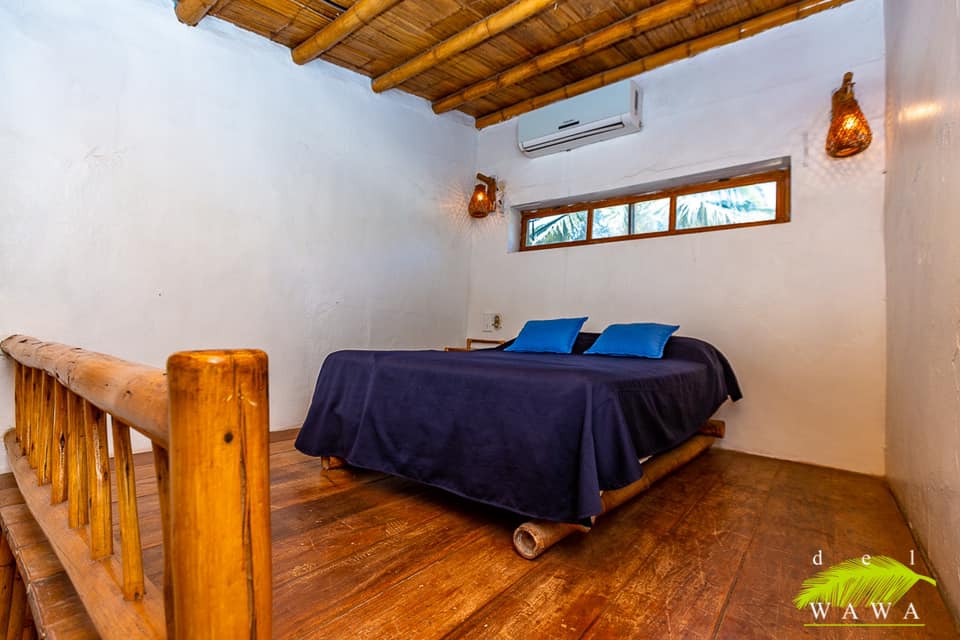 HOTEL DE PLAYA DEL WAWA CON RESTAURANTE VISTA AL MAR EN MANCORA