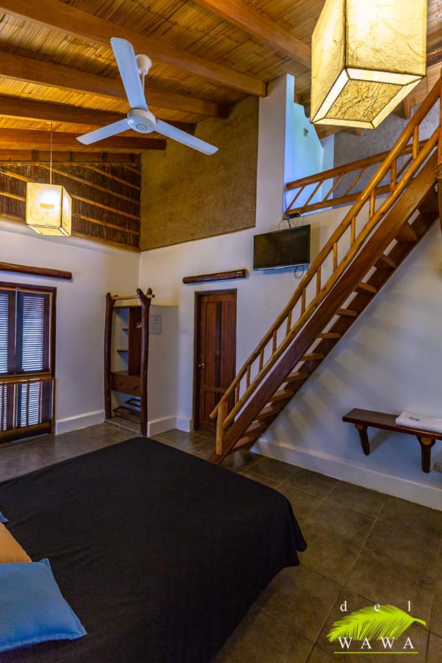 HOTEL DE PLAYA DEL WAWA CON RESTAURANTE VISTA AL MAR EN MANCORA