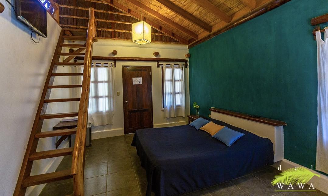 HOTEL DE PLAYA DEL WAWA CON RESTAURANTE VISTA AL MAR EN MANCORA