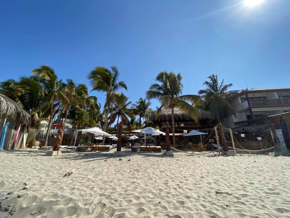 HOTEL DE PLAYA DEL WAWA CON RESTAURANTE VISTA AL MAR EN MANCORA