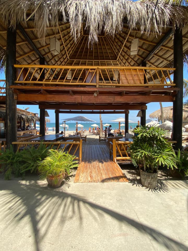 HOTEL DE PLAYA DEL WAWA CON RESTAURANTE VISTA AL MAR EN MANCORA