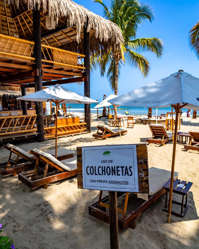 HOTEL DE PLAYA DEL WAWA CON RESTAURANTE VISTA AL MAR EN MANCORA