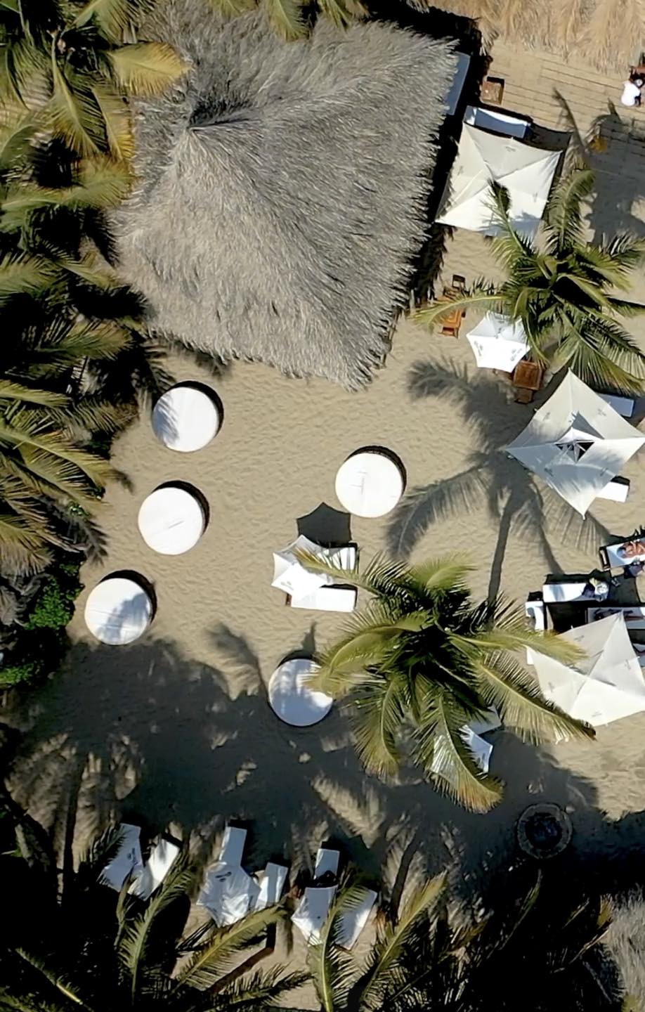 HOTEL DE PLAYA DEL WAWA CON RESTAURANTE VISTA AL MAR EN MANCORA