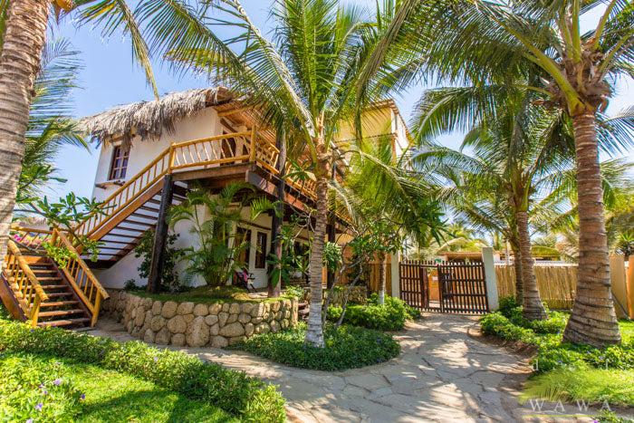 HOTEL DE PLAYA DEL WAWA CON RESTAURANTE VISTA AL MAR EN MANCORA