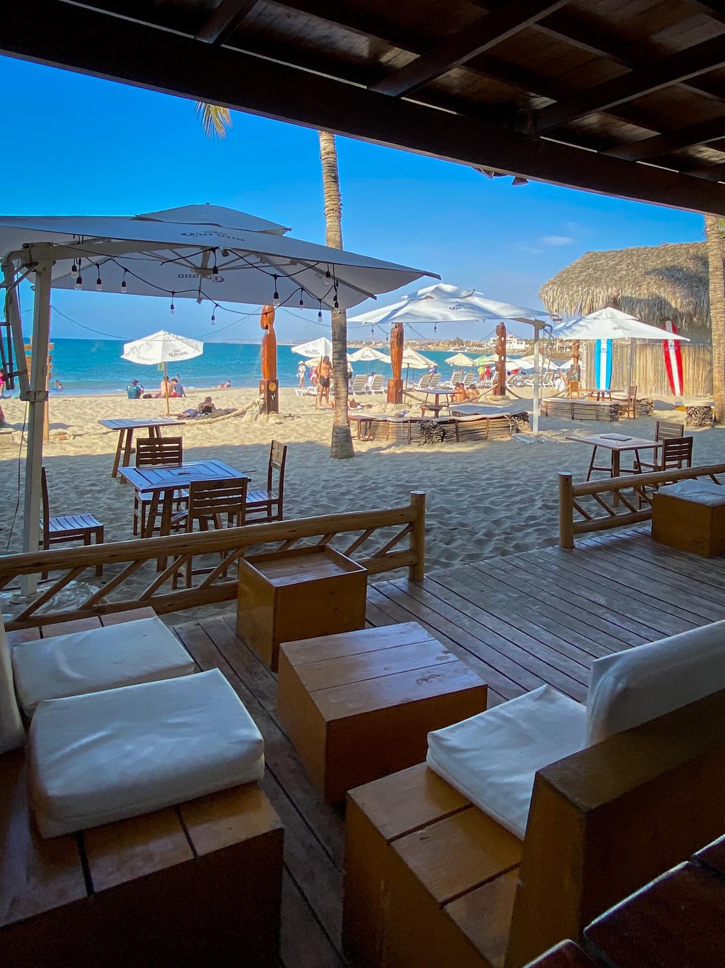 HOTEL DE PLAYA DEL WAWA CON RESTAURANTE VISTA AL MAR EN MANCORA