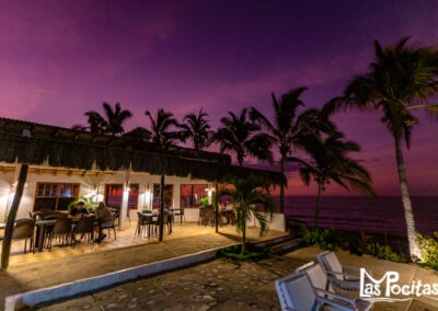 HOTEL DE PLAYA LAS POCITAS CON PISCINA Y RESTAURANTE VISTA AL MAR
