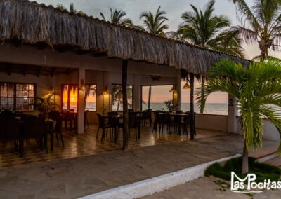 HOTEL DE PLAYA LAS POCITAS CON PISCINA Y RESTAURANTE VISTA AL MAR