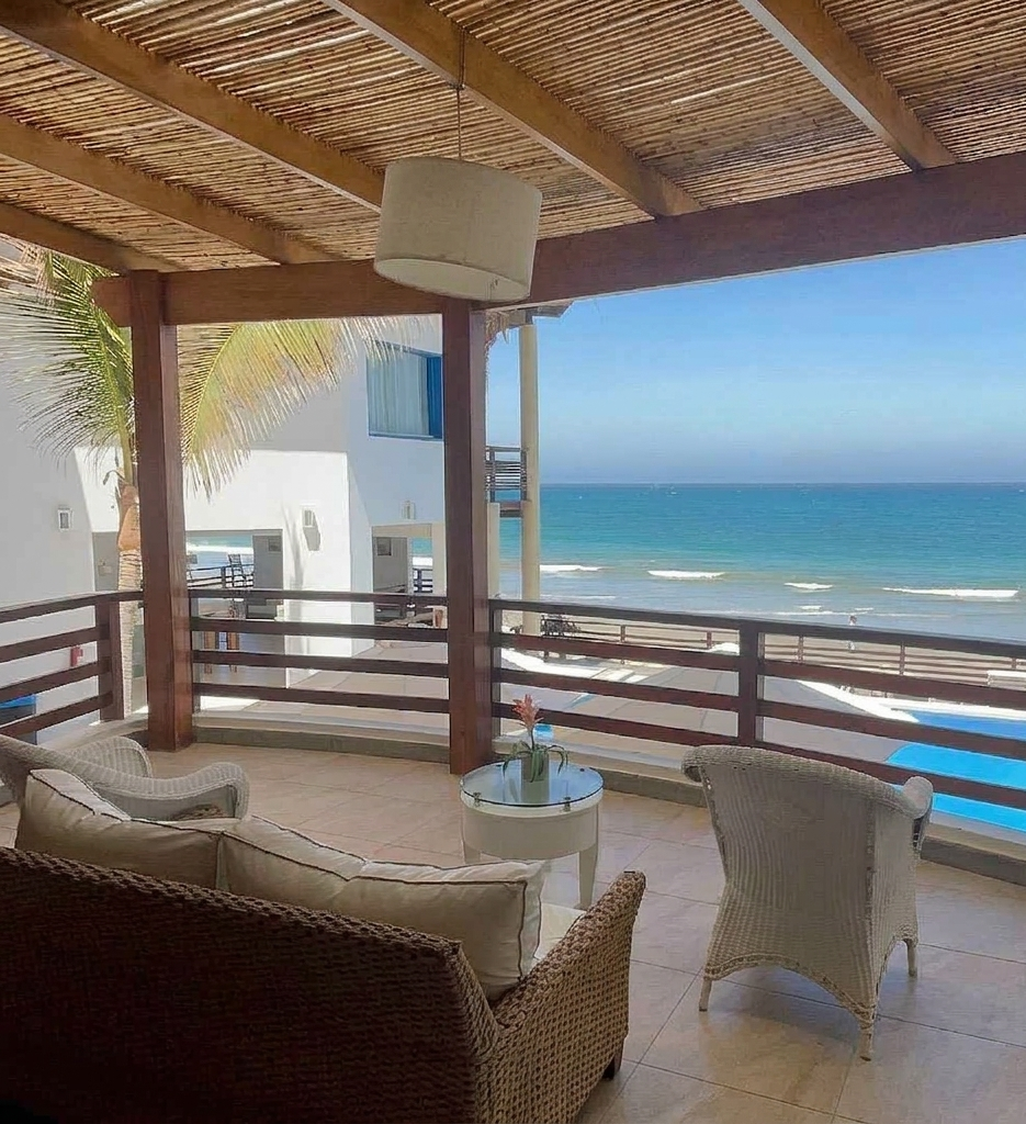 HOTEL PORTO DI SOL CON PISCINA Y RESTAURANTE VISTA AL MAR EN LAS POCITAS