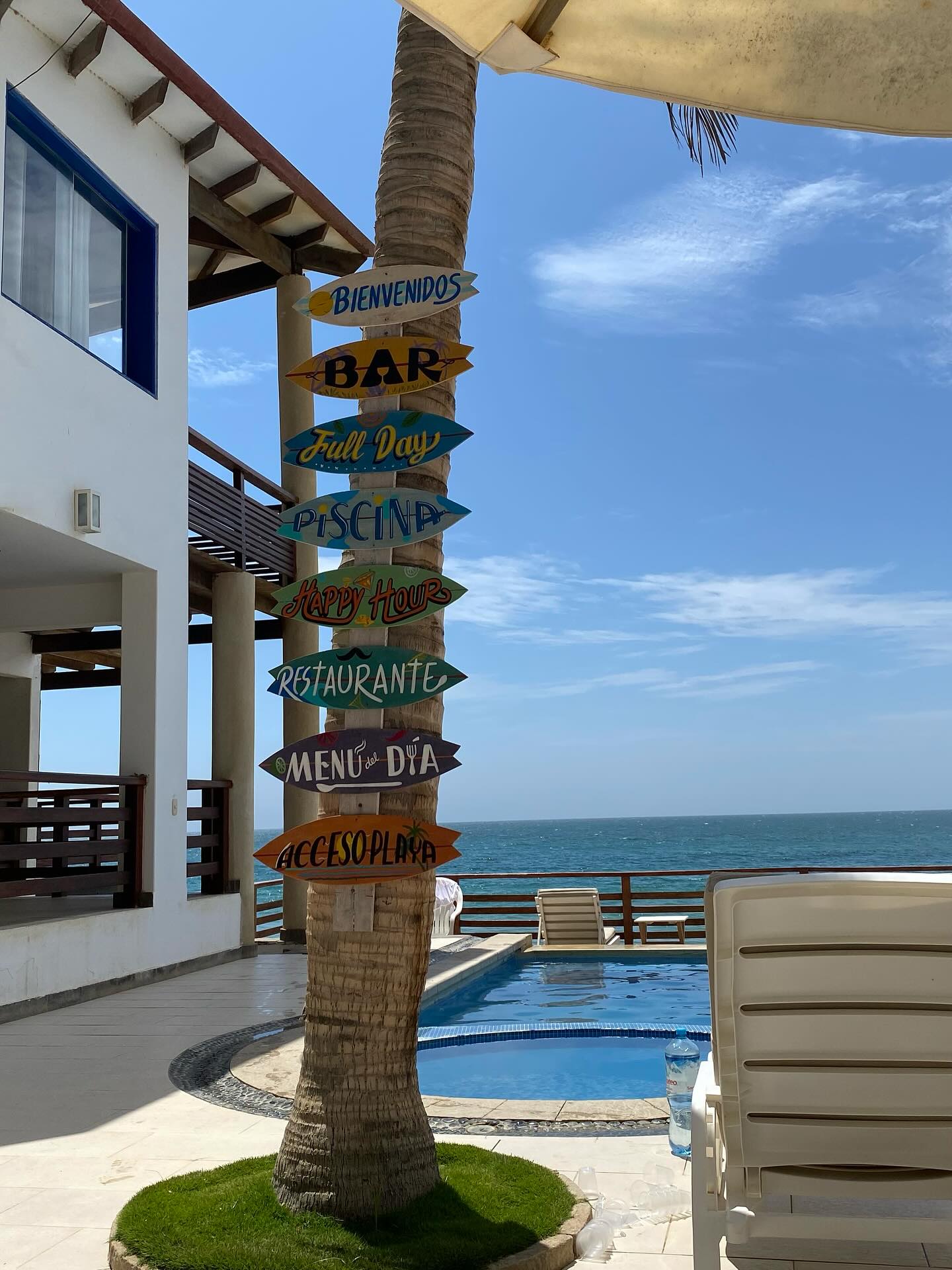 HOTEL PORTO DI SOL CON PISCINA Y RESTAURANTE VISTA AL MAR EN LAS POCITAS