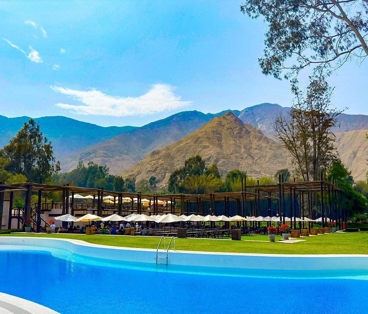 CIENEGUILLA RUSTIC RESORT HOTEL WITH POOL AND RESTAURANT