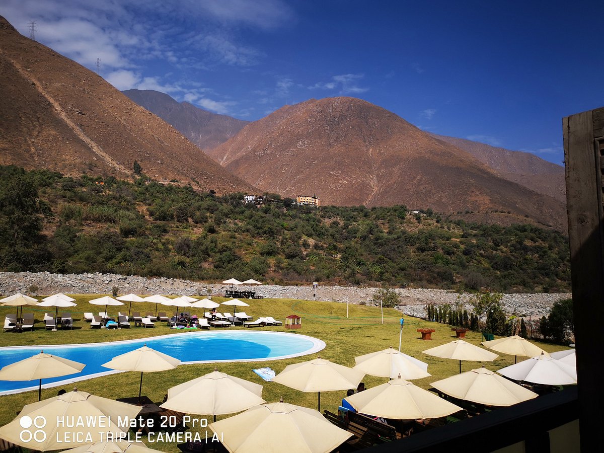 HOTEL RESORT RUSTICA SANTA EULALIA CON PISCINA E RISTORANTE