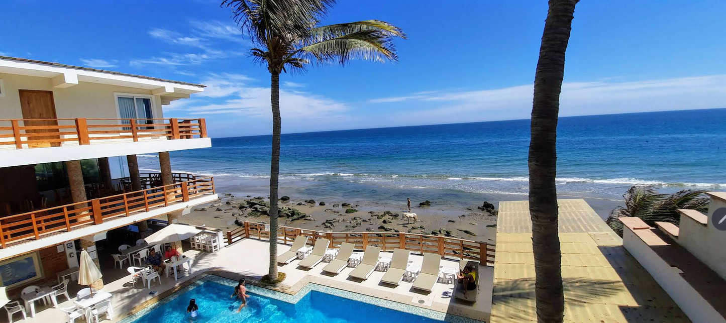 HOTEL PLAYA BONITA CON PISCINA Y RESTAURANTE VISTA AL MAR EN LAS POCITAS