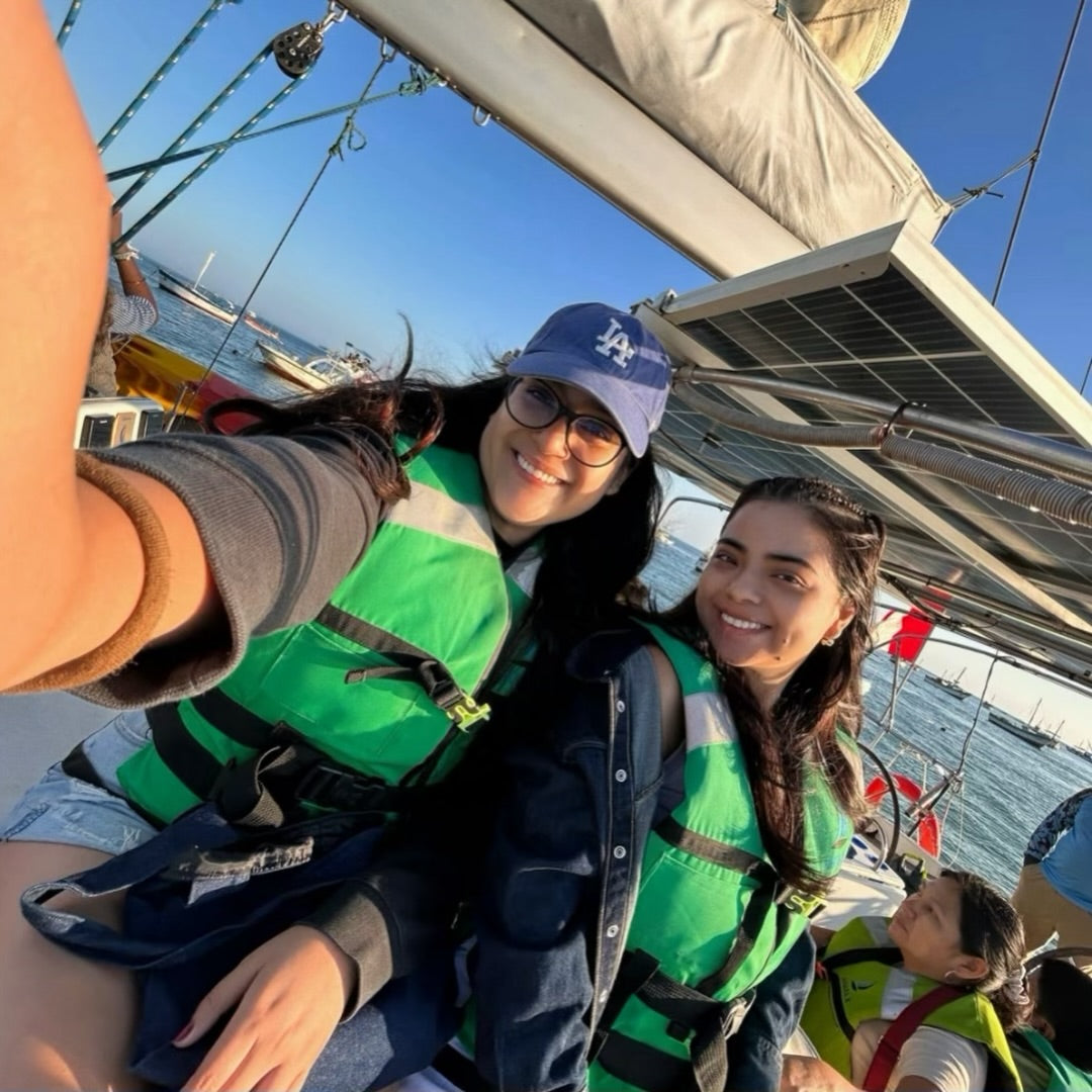 AVISTAMIENTO DE BALLENAS CON PASEO COSTERO AL ATARDECER  EN VELERO - LOS ÓRGANOS