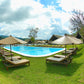 HOTEL RESORT RUSTICA SAUCE LAGUNA AZUL CON PISCINA Y RESTAURANTE