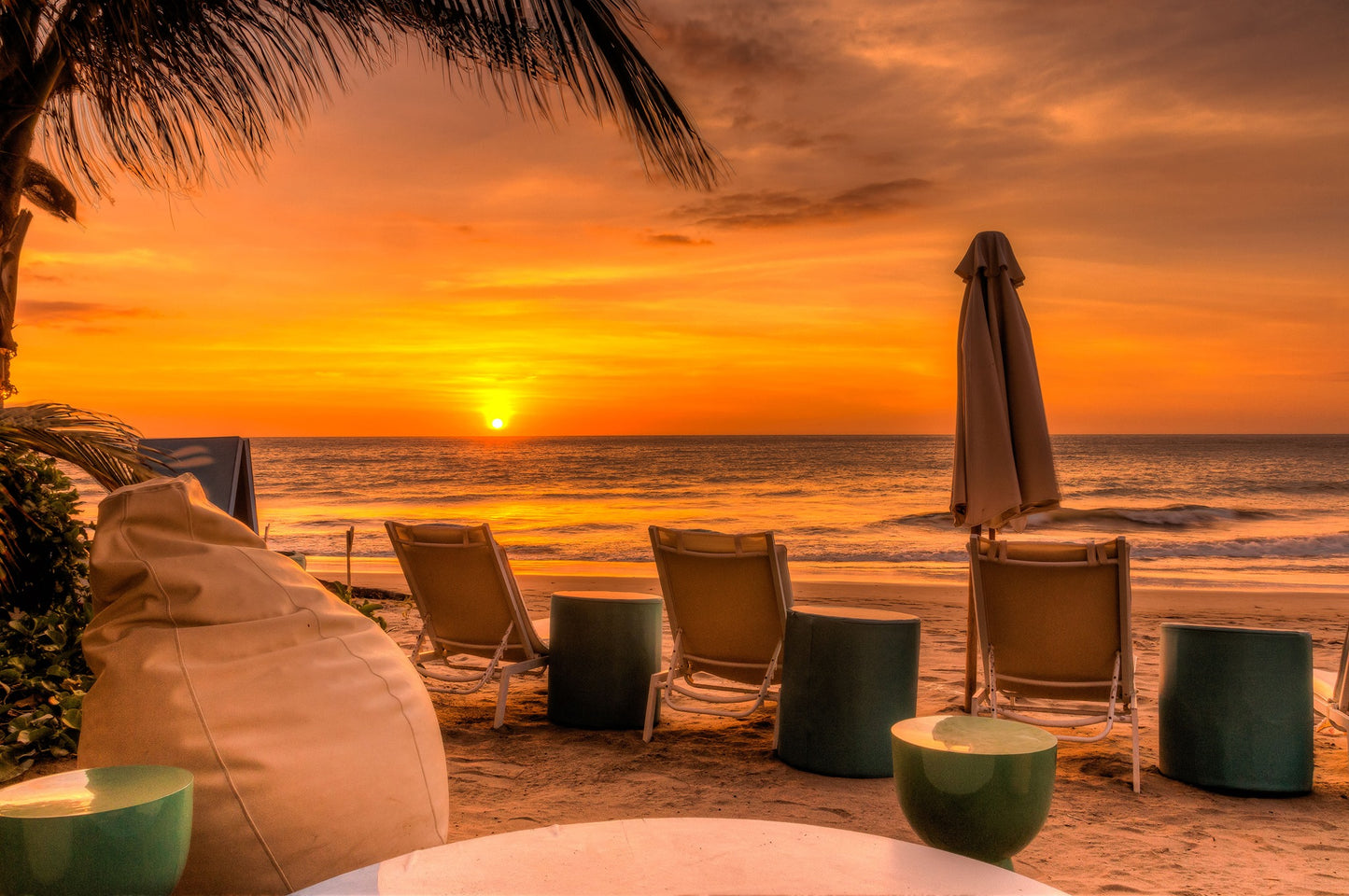 HOTEL DE PLAYA DCO SUITES CON PISCINA, LOUNGE & SPA MANCORA - LAS POCITAS
