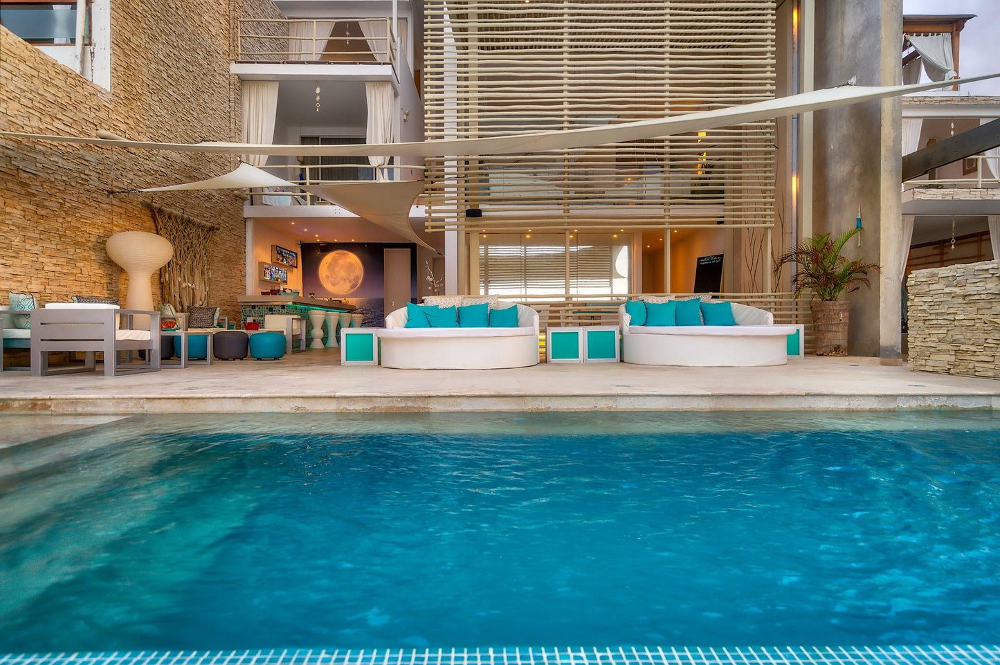 HOTEL DE PLAYA DCO SUITES CON PISCINA, LOUNGE & SPA MANCORA - LAS POCITAS