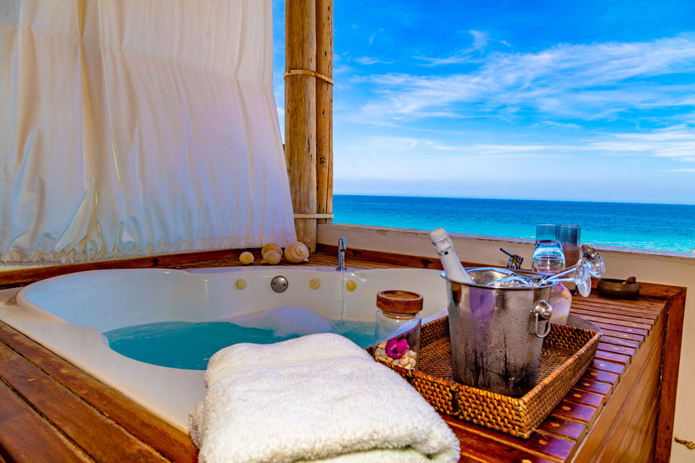 HOTEL DE PLAYA DCO SUITES CON PISCINA, LOUNGE & SPA MANCORA - LAS POCITAS
