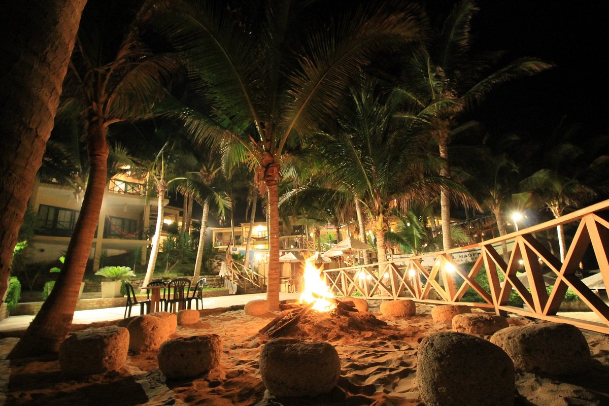 HOTEL DE PLAYA MANCORA BEACH BUNGALOWS CON PISCINA Y SALIDA DIRECTA AL MAR