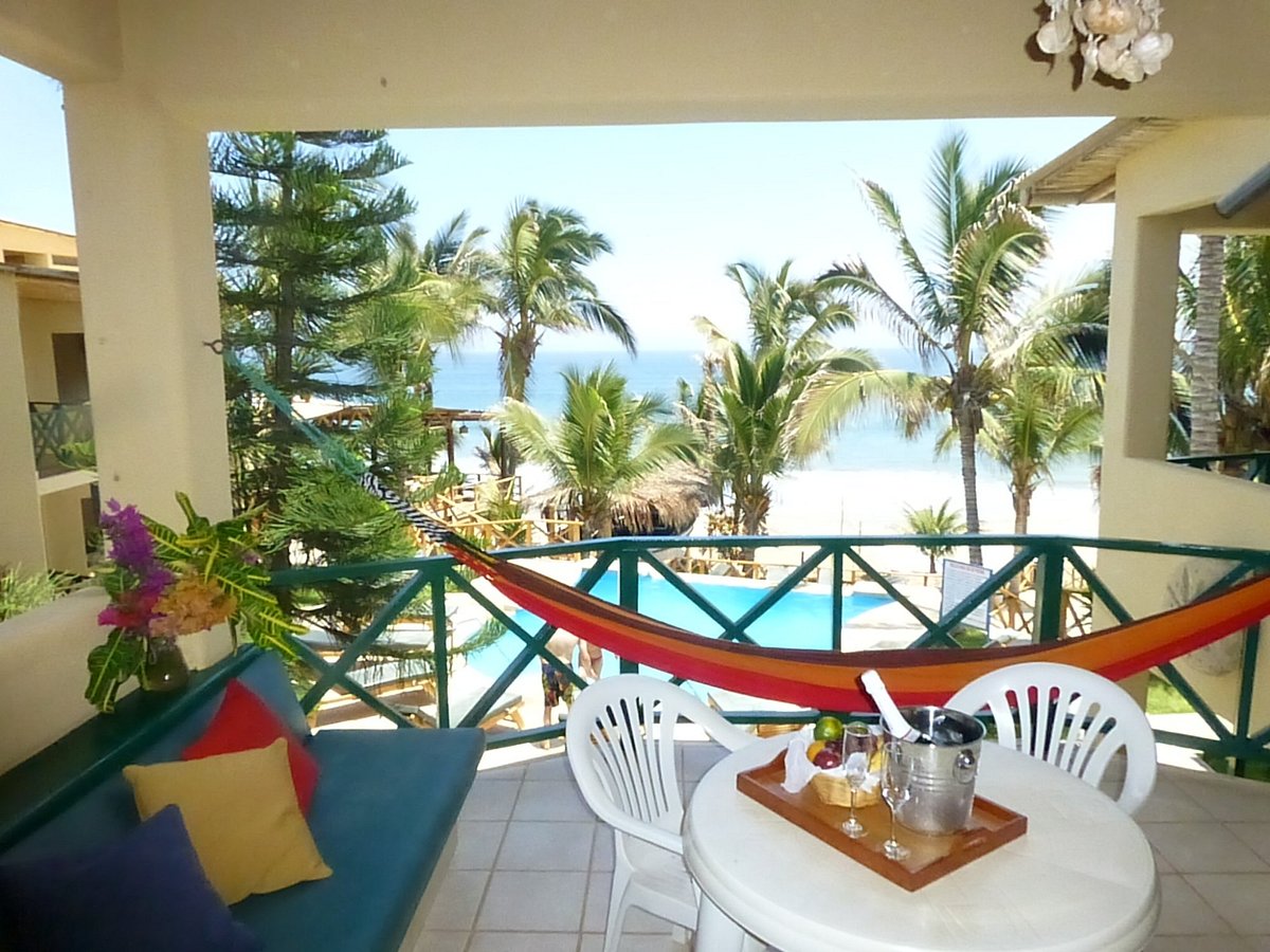 HOTEL DE PLAYA MANCORA BEACH BUNGALOWS CON PISCINA Y SALIDA DIRECTA AL MAR