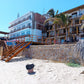 HOTEL DE PLAYA COSTA BLANCA CON PISCINA Y RESTAURANTE EN VICHAYITO